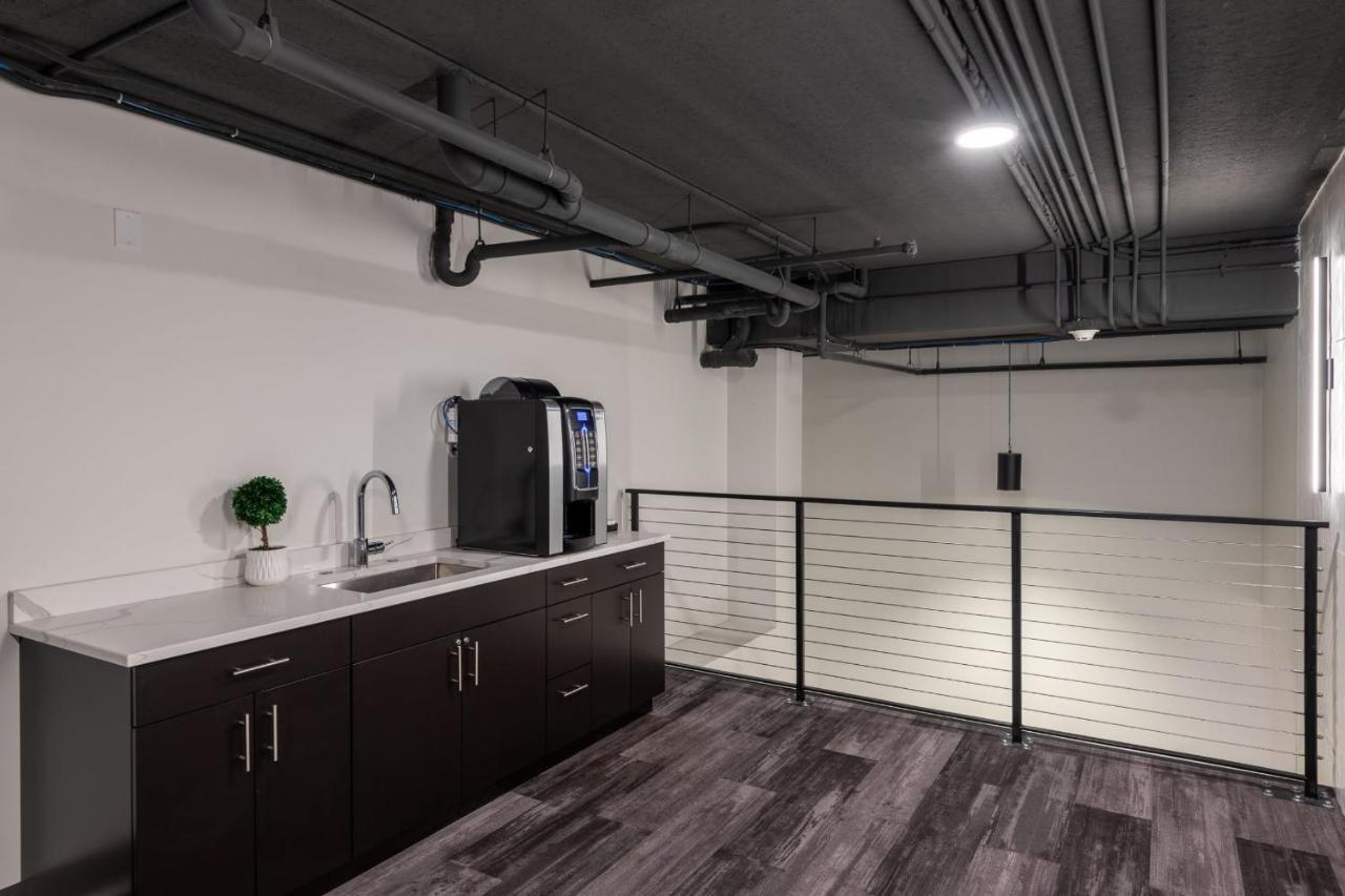 Flexhome Skywalk To Fiserv 1Br Apt U5 Milwaukee Dış mekan fotoğraf